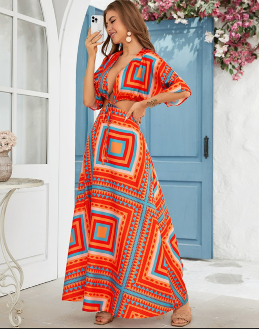 Geometric Print Plunge Batwing Sleeve Maxi Dress